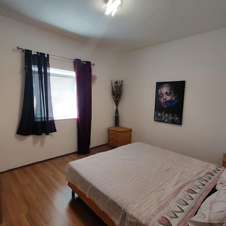 Apartments Pula With Private Parking Self Check In 외부 사진