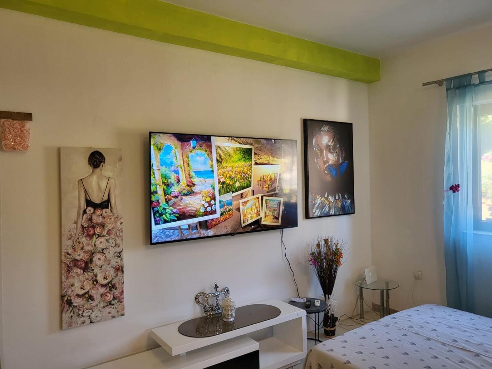 Apartments Pula With Private Parking Self Check In 외부 사진