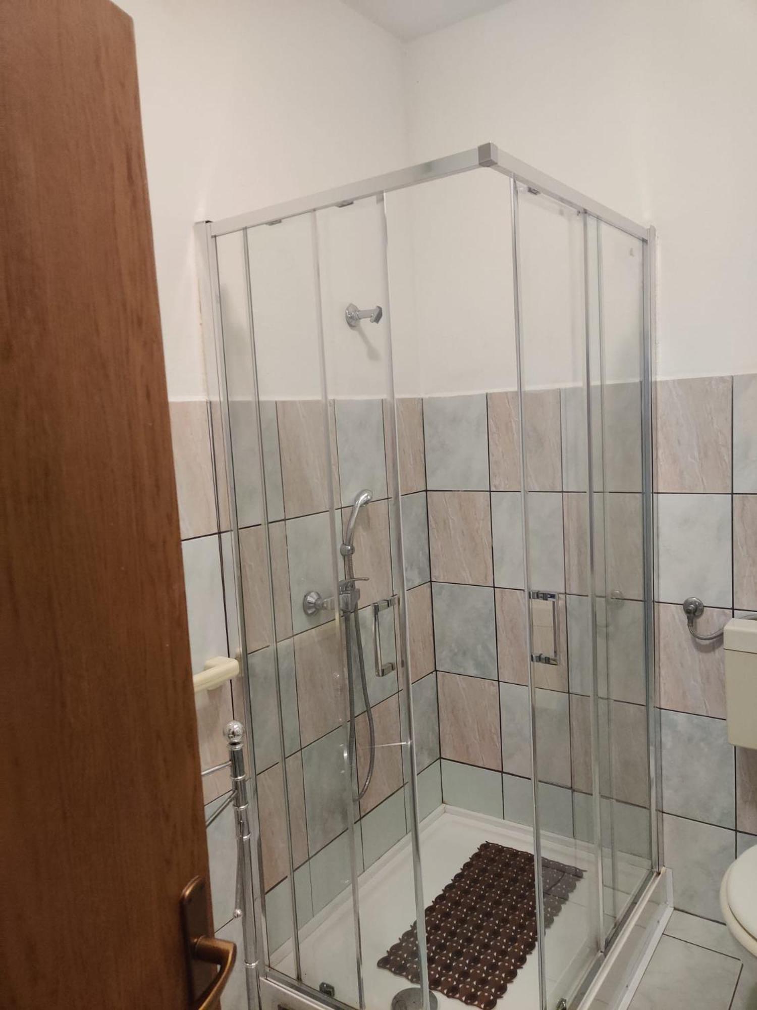 Apartments Pula With Private Parking Self Check In 외부 사진